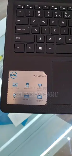 New Laptop Dell Vostro 15 3000 4GB Intel Core I3 HDD 1T