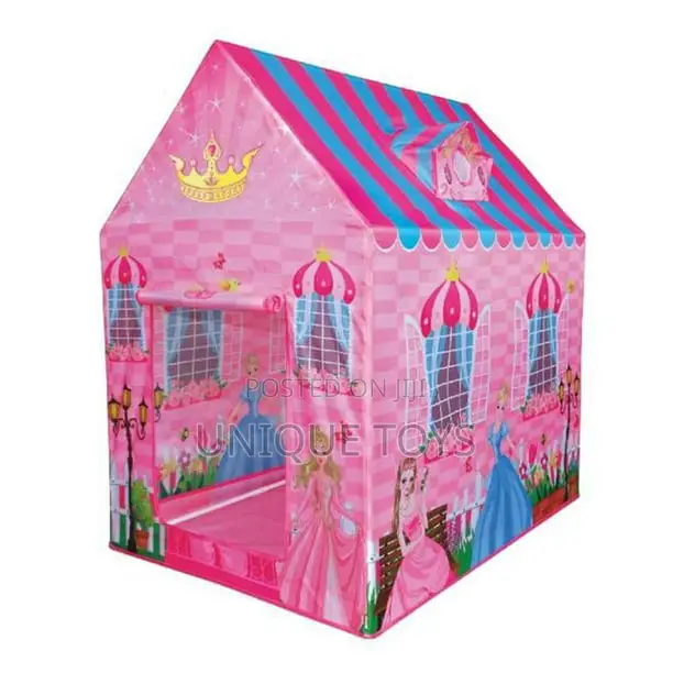 Princess House + 50 Colorful Balls