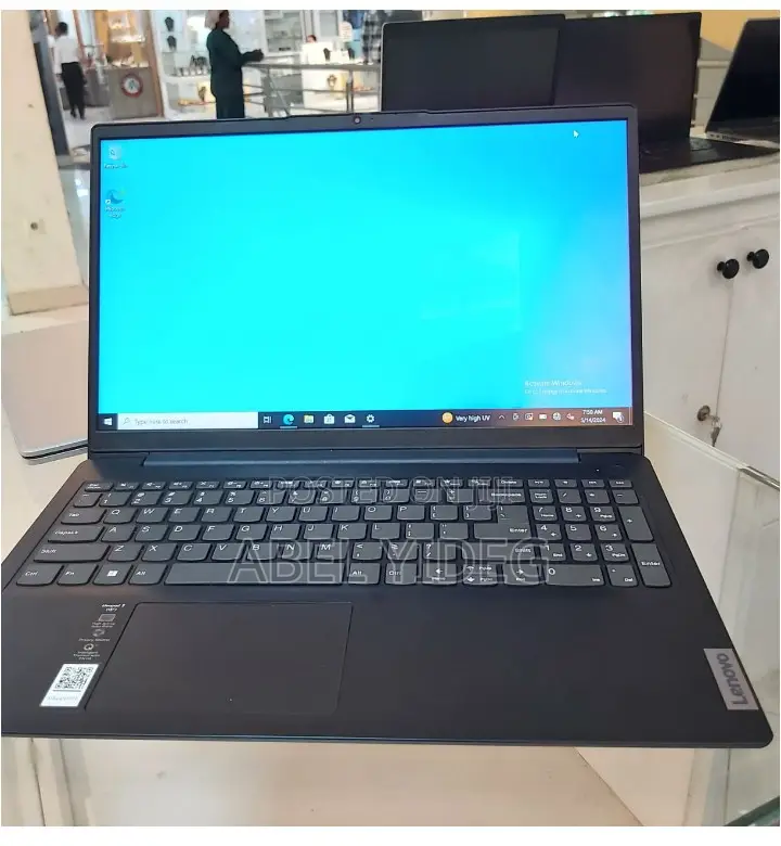 New Laptop Lenovo Ideapad 3 8GB Intel Core I5 SSD 512GB