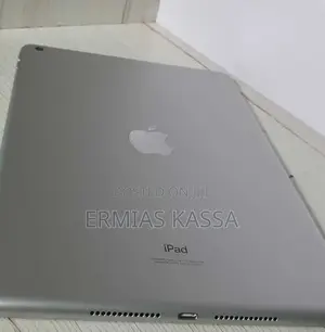 New Apple iPad 10.2 (2021) 64 GB Silver