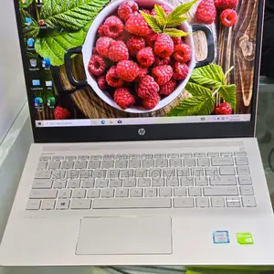 Photo - New Laptop HP Pavilion 15 8GB Intel Core I5 HDD+SSD 640GB