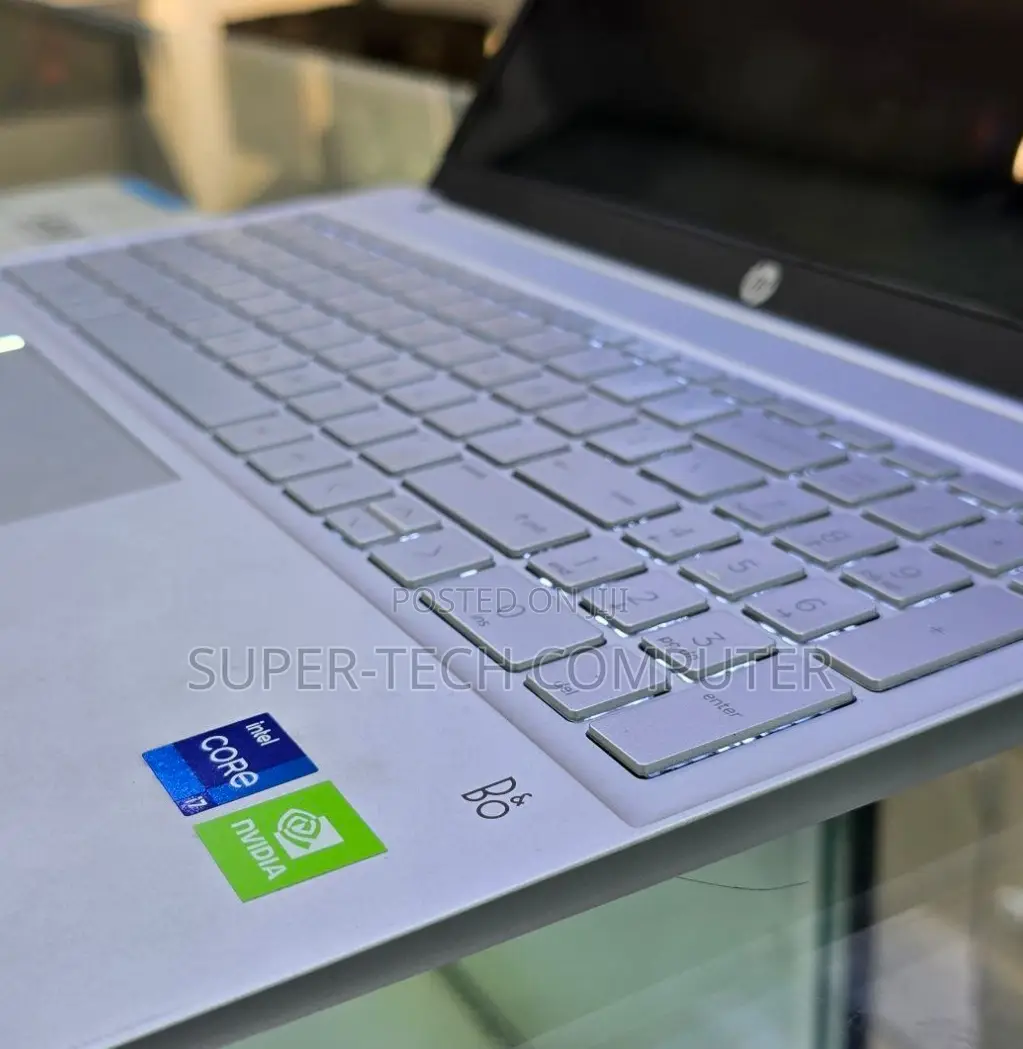 New Laptop HP Pavilion 15 16GB Intel Core I7 SSD 512GB