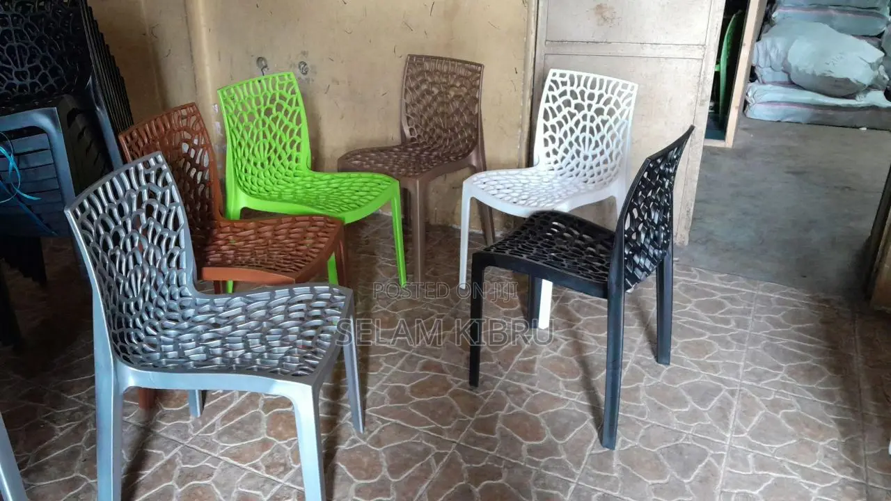 ለካፌ ለሬስቶራንት የሚሆን ወንበር