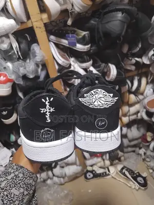 Travis Scott Air Jordan Black and White