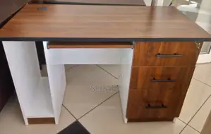 Photo - Office Table
