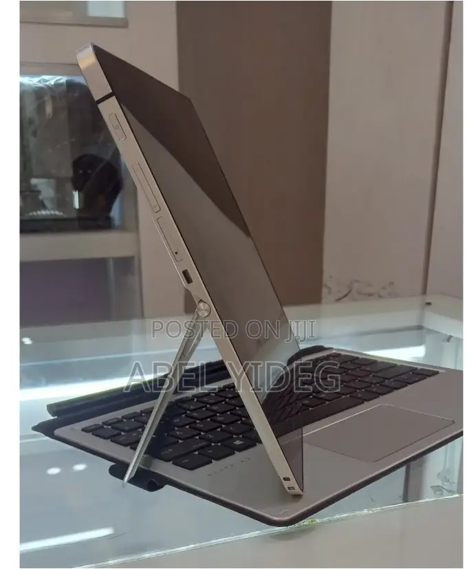 New Laptop HP Elite X2 1012 G2 8GB Intel Core I5 SSD 256GB