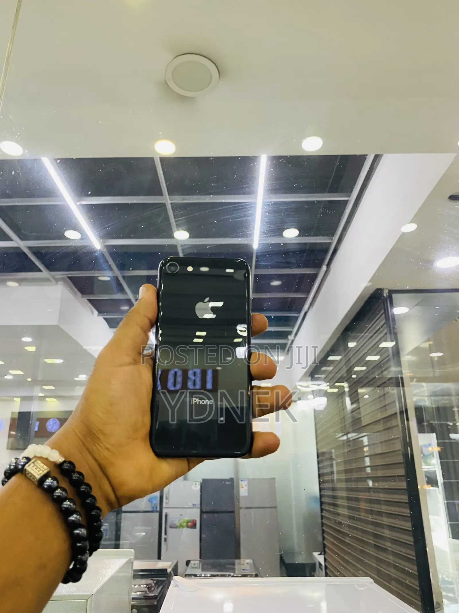 Apple iPhone 8 64 GB Black