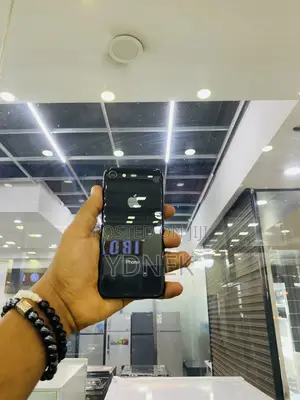 Apple iPhone 8 64 GB Black