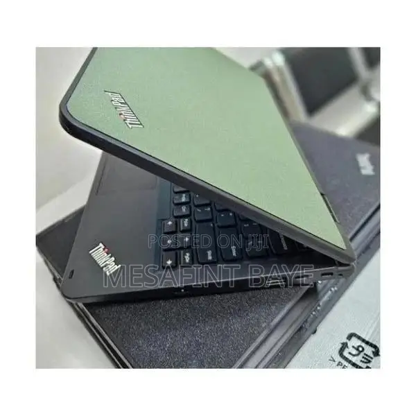 New Laptop Lenovo ThinkPad X130e 4GB Intel SSD 128GB