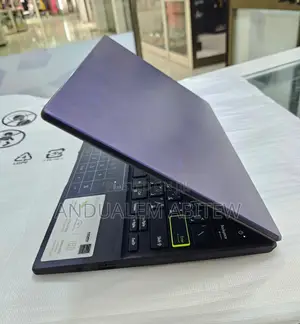 New Laptop Asus VivoBook 15 X505BA 4GB Intel Pentium SSD 256GB