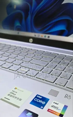 New Laptop HP Pavilion 15 8GB Intel Core I7 SSD 512GB