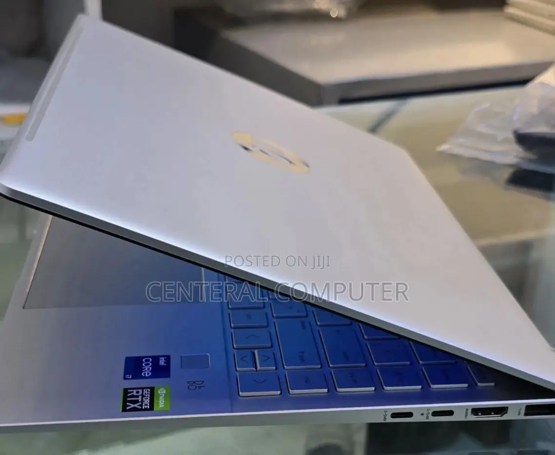 New Laptop HP Pavilion 15 16GB Intel Core I7 SSD 1T