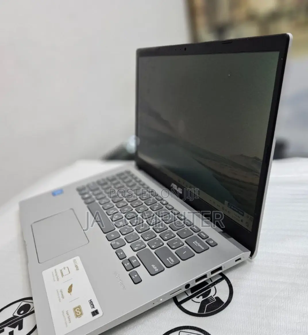 New Laptop Asus VivoBook 15 X505BA 4GB Intel Celeron SSD 320GB