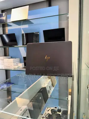 New Laptop HP Spectre 16GB Intel Core I7 SSD 512GB