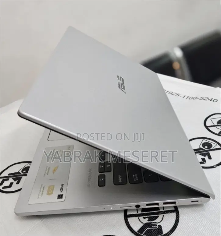 New Laptop Asus VivoBook 15 X505BA 4GB SSD 320GB