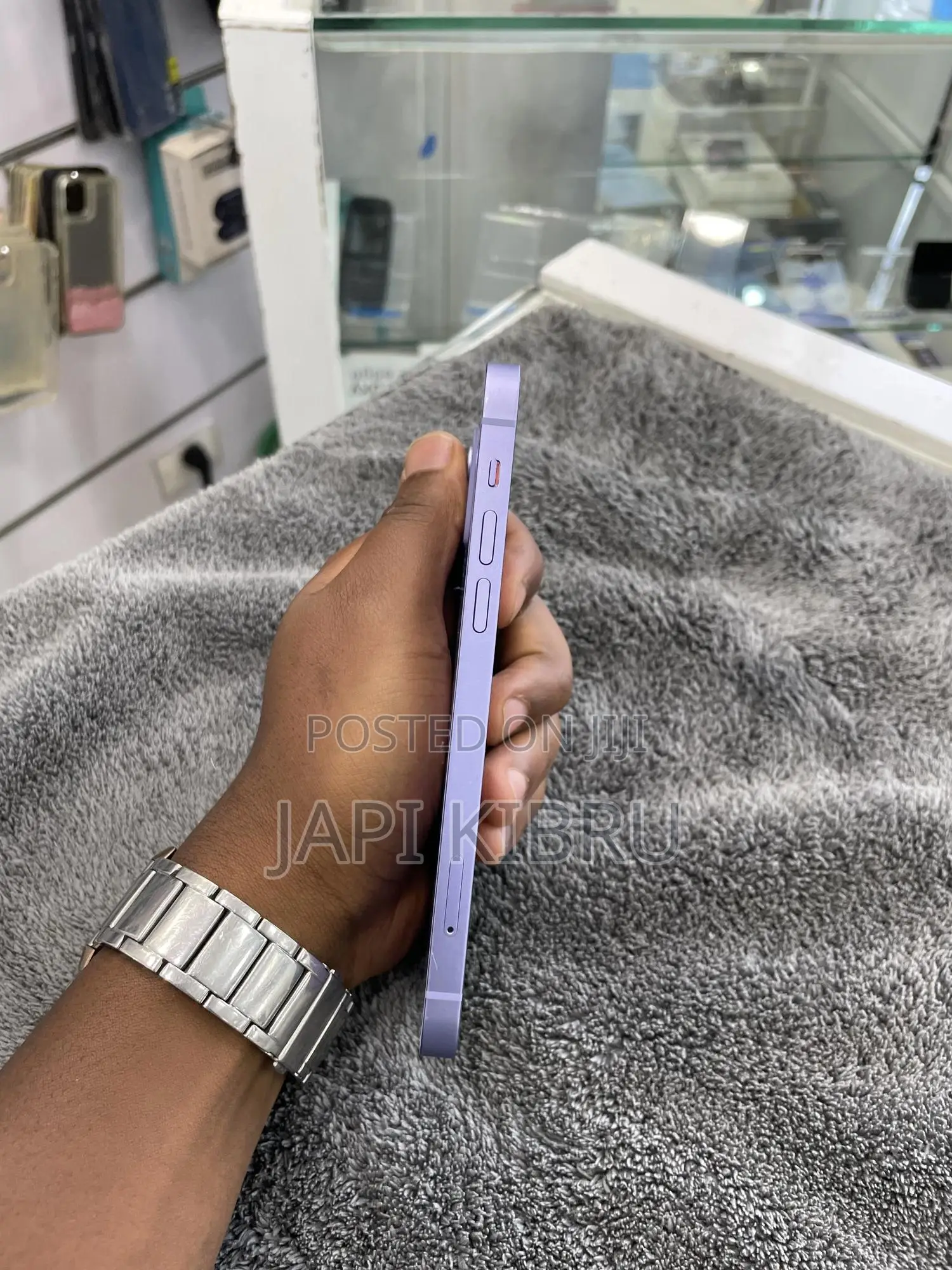 New Apple iPhone 12 128 GB Purple