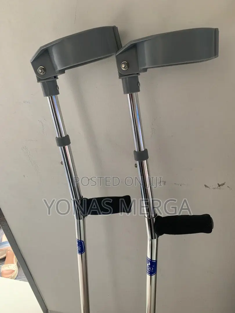 Crutches°ክራንች\Crunch¶Crutches`መሬት ቆንጥጦ ሚዝ ቡሽ|Crunch°Crutches
