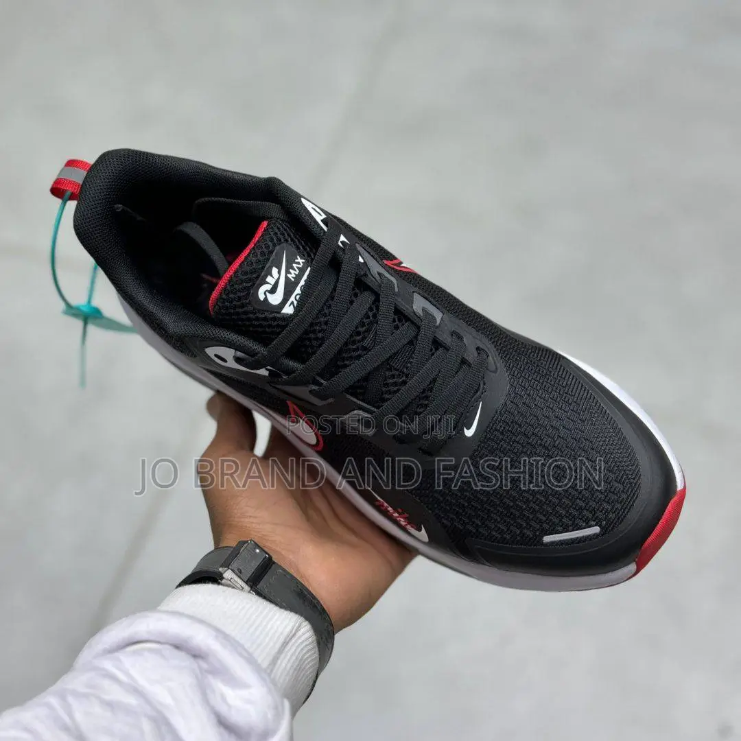 Nike Air Max Zoom 2023 Shoe