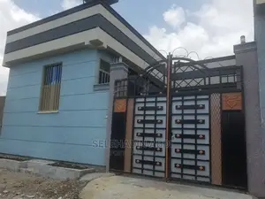 Furnished 5bdrm House in ዱከም, East Shewa for sale