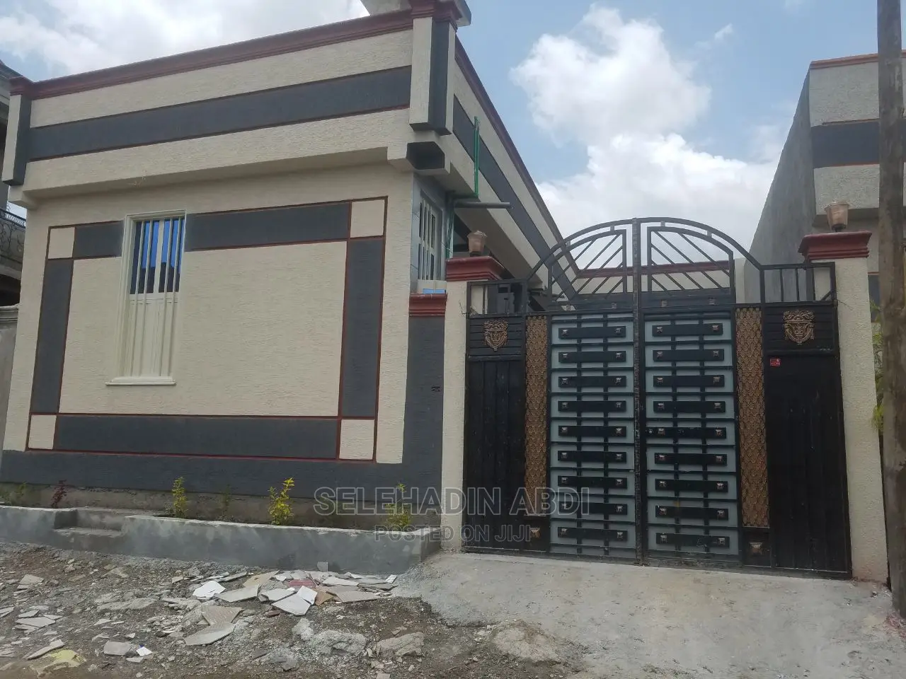 Furnished 5bdrm House in ዱከም, East Shewa for sale
