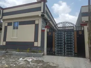 Furnished 5bdrm House in ዱከም, East Shewa for sale