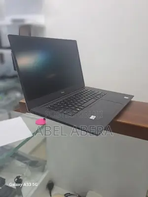 New Laptop Dell Precision 5540 16GB Intel Core i9 SSD 512GB