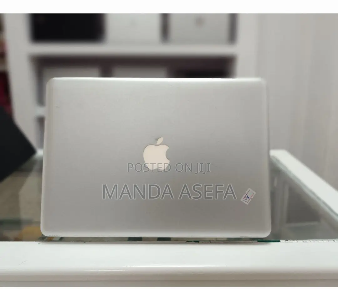 Laptop Apple MacBook Pro 2010 12GB Intel Core I5 SSD 512GB