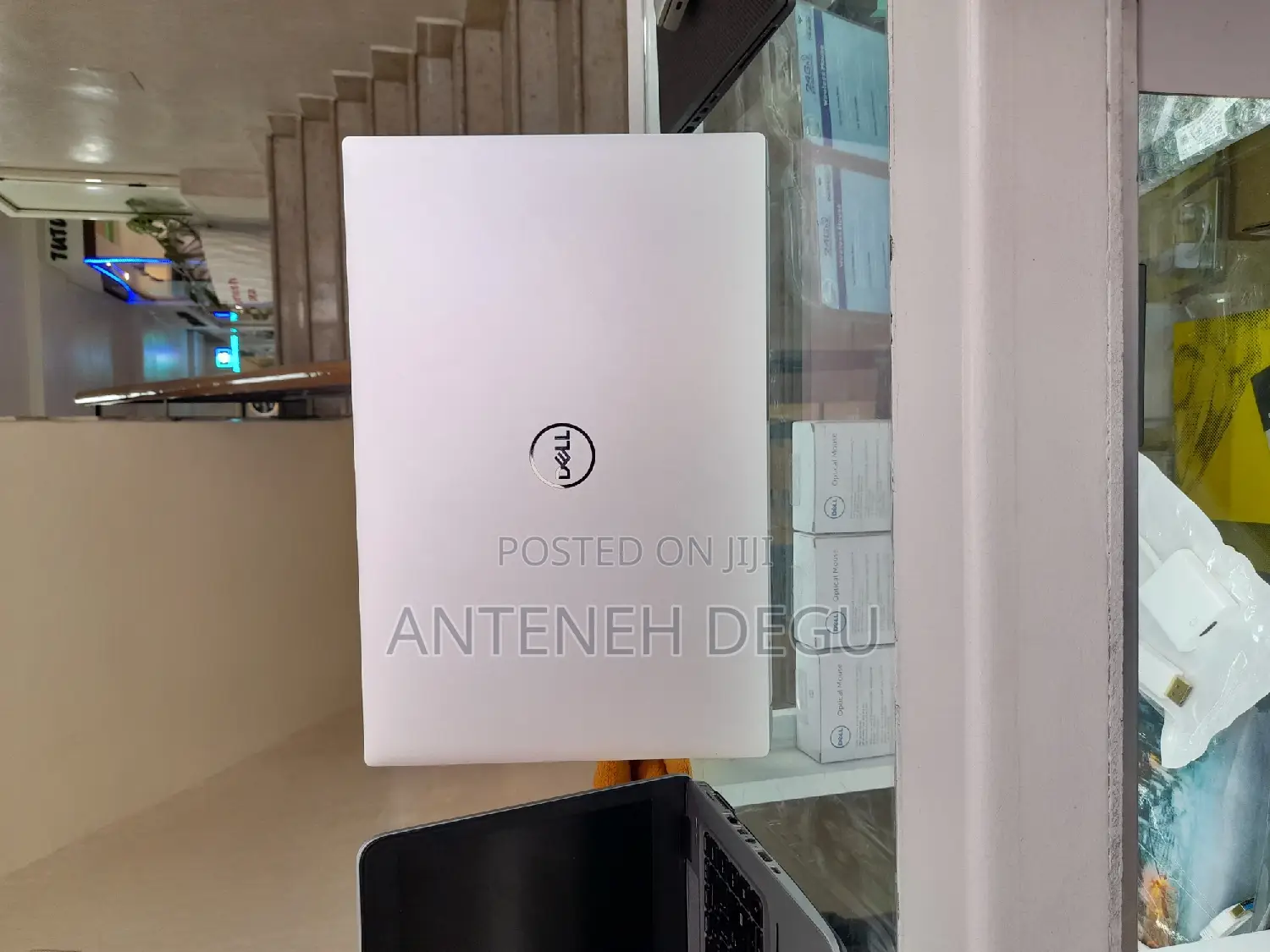 New Laptop Dell XPS 15 16GB Intel Core I7 SSD 512GB