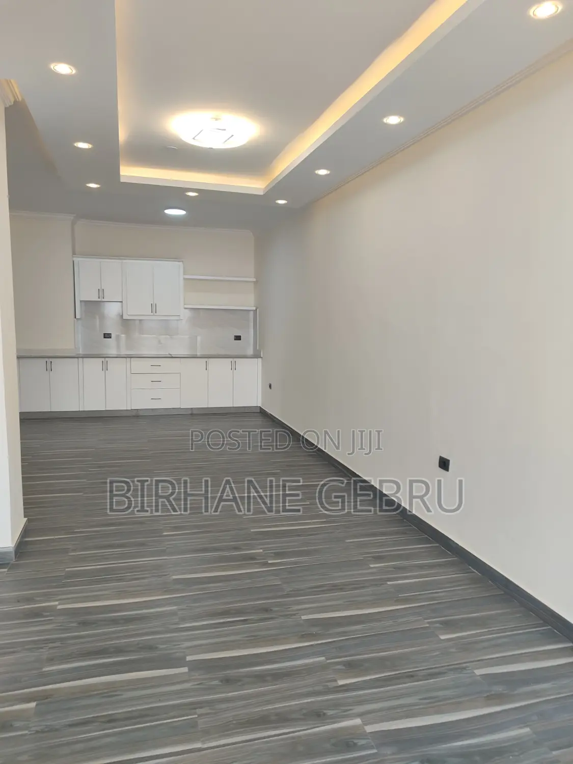 4bdrm House in Luxury Apartiment, Bole for rent