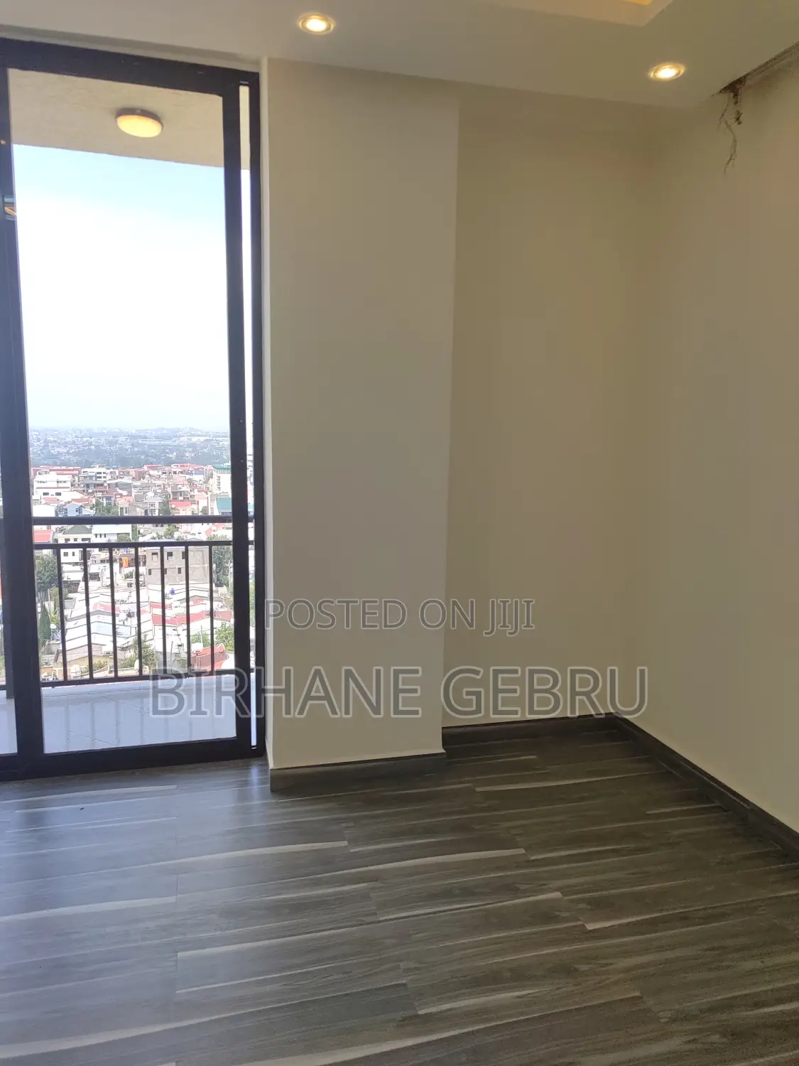 4bdrm House in Luxury Apartiment, Bole for rent