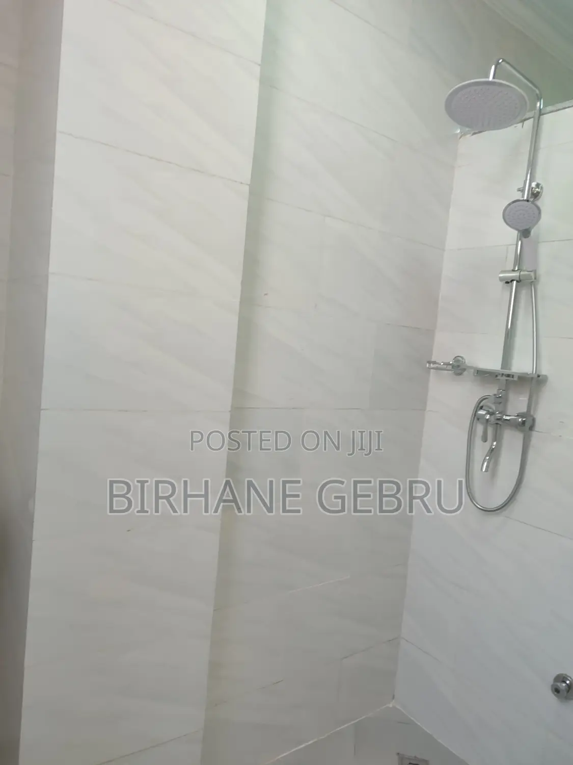 4bdrm House in Luxury Apartiment, Bole for rent