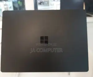 New Laptop Microsoft Surface 32GB Intel Core I7 SSD 512GB