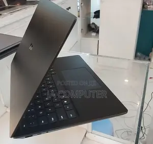 New Laptop Microsoft Surface 32GB Intel Core I7 SSD 512GB