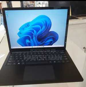 New Laptop Microsoft Surface Laptop 5 32GB Intel Core I7 SSD 512GB