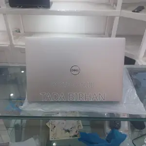 Photo - New Laptop Dell XPS 15 16GB Intel Core I7 SSD 1T