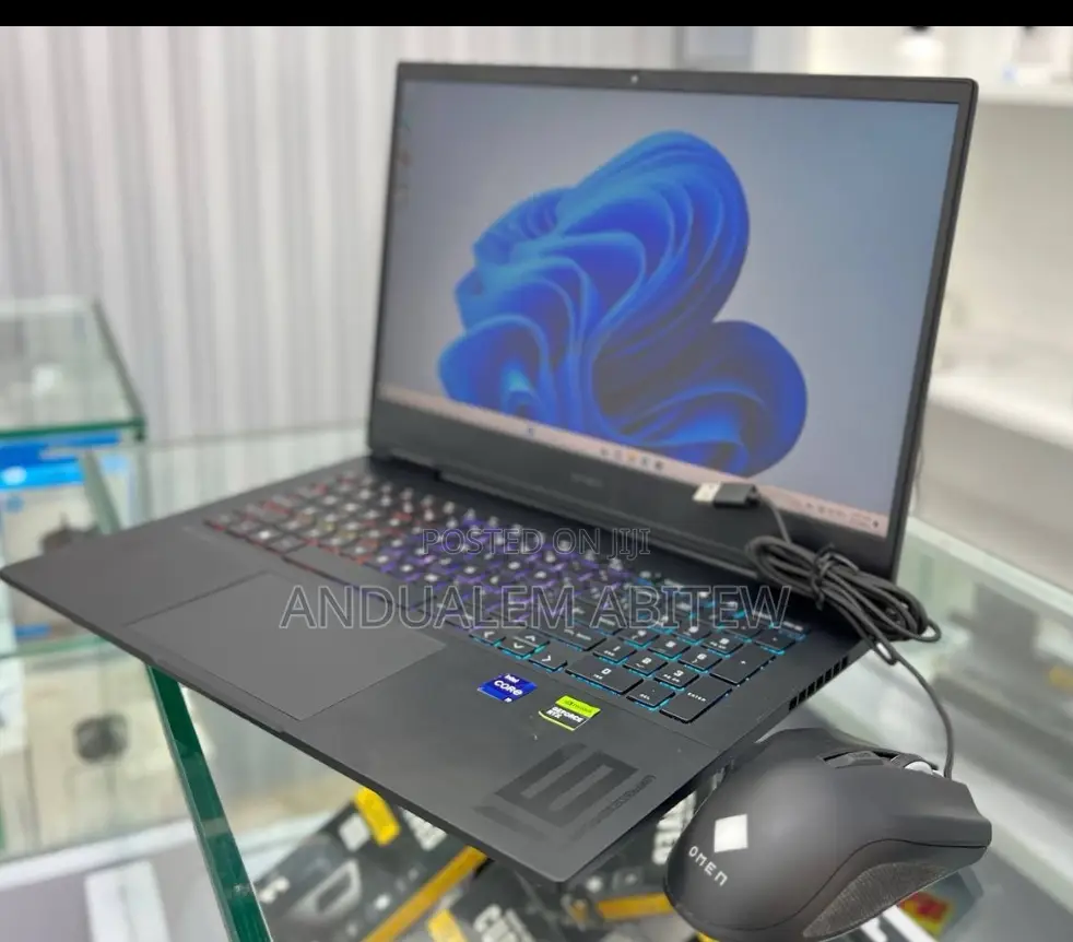 New Laptop HP Omen 16 16GB Intel Core I9 SSD 1T