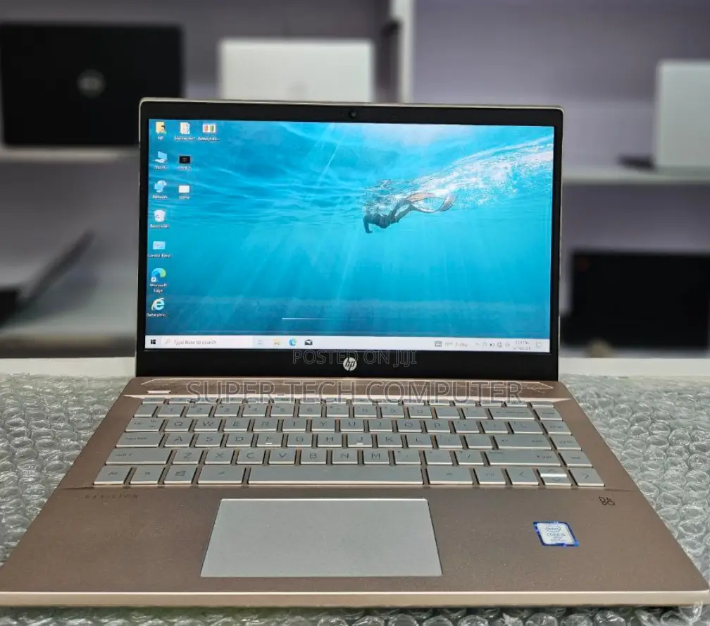 New Laptop HP Pavilion 10 8GB Intel Core I5 HDD+SSD 640GB