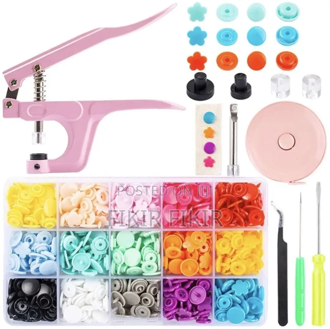 Snap Plastic Buttons Set