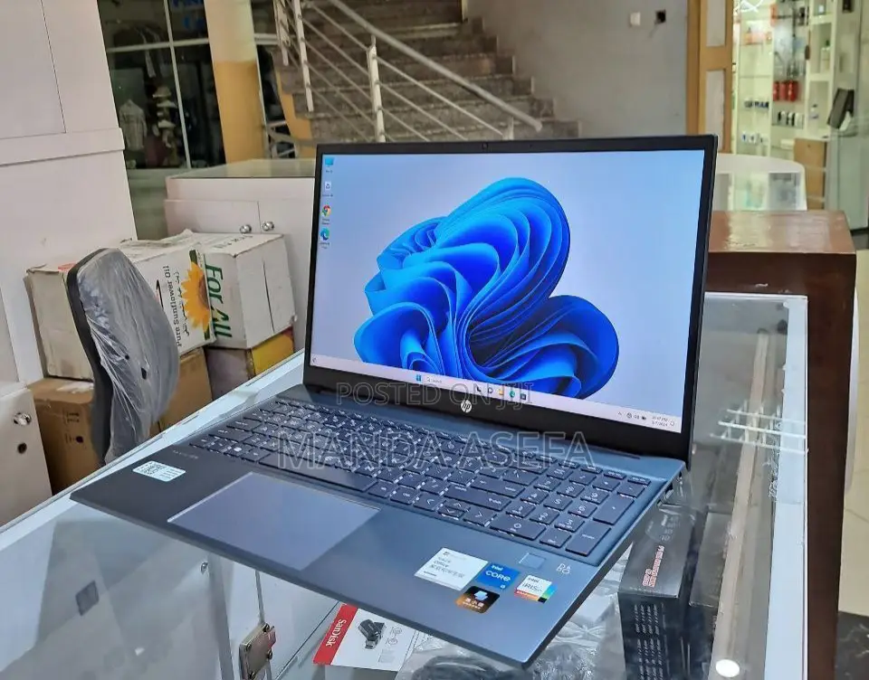New Laptop HP Pavilion 15 16GB Intel Core I5 SSD 512GB