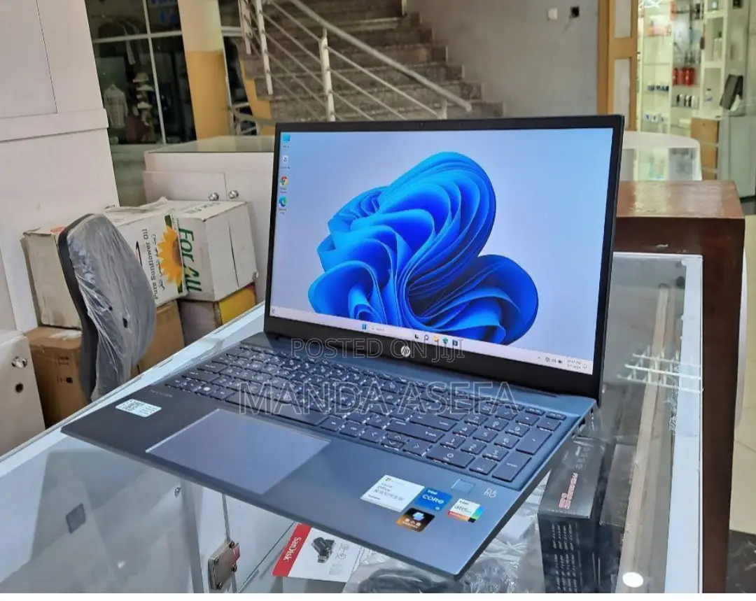 New Laptop HP Pavilion 15 16GB Intel Core I5 SSD 512GB