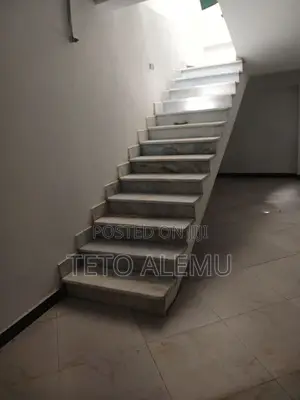 4bdrm Villa in የሚሸጥ ቪላ ቤት ሰሚት ፍየል, Bole for sale