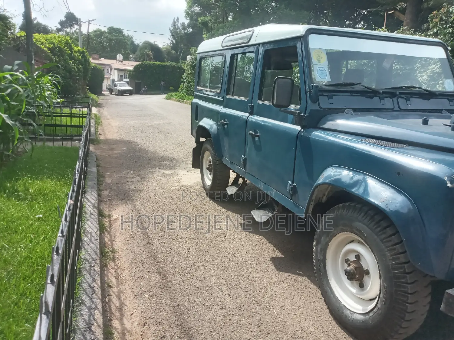 Land Rover Defender 1990 Blue