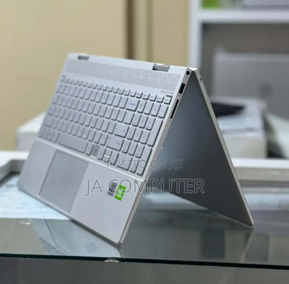 New Laptop HP Envy X360 16GB Intel Core I5 SSD 1T