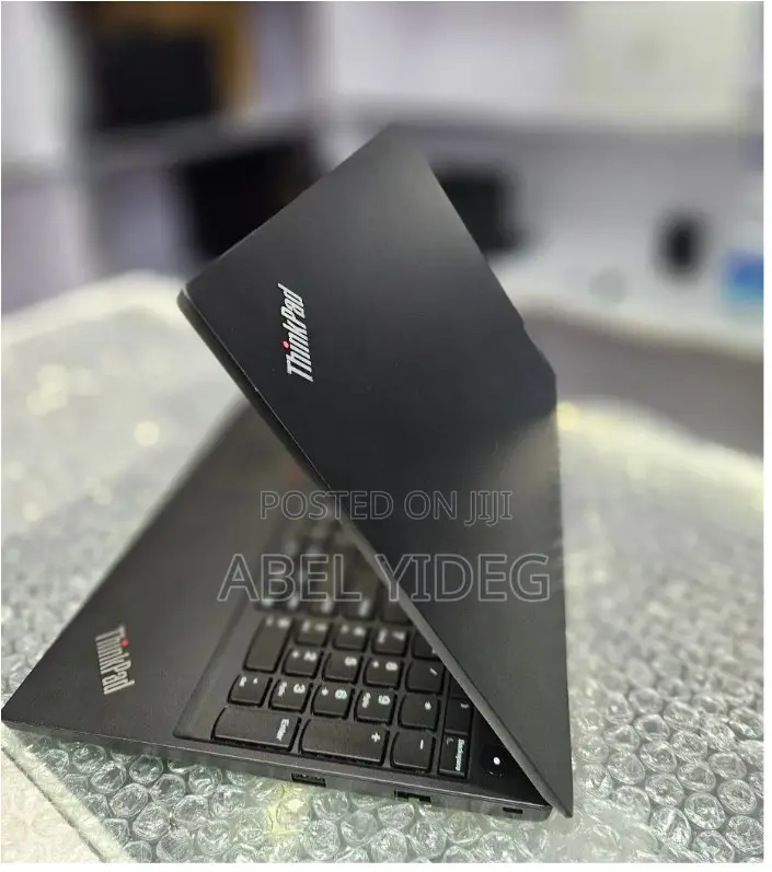 New Laptop Lenovo Thinkpad E15 16GB Intel Core I7 SSD 512GB