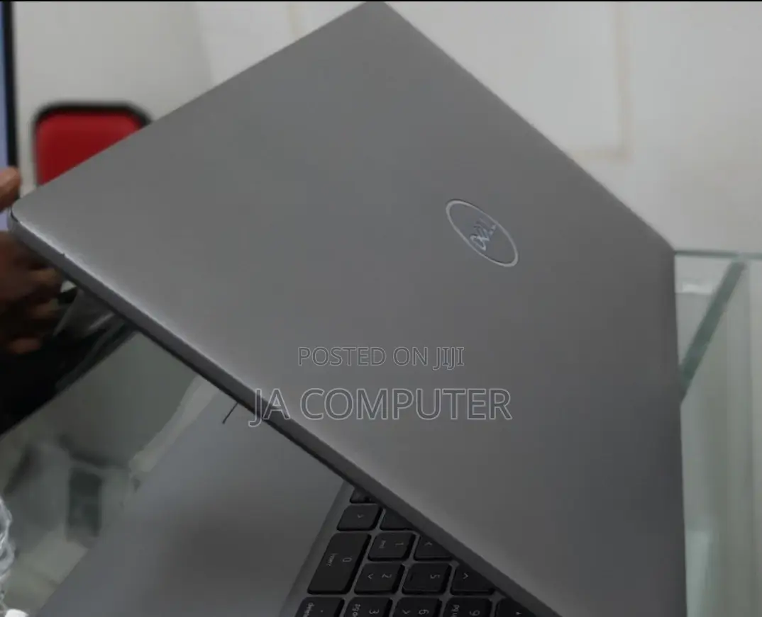 New Laptop Dell Latitude E5520m 16GB Intel Core I5 SSD 512GB