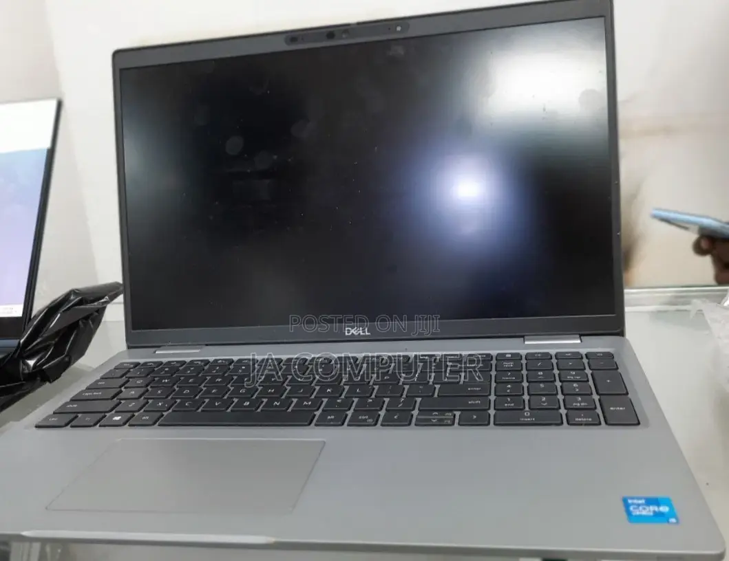 New Laptop Dell Latitude E5520m 16GB Intel Core I5 SSD 512GB