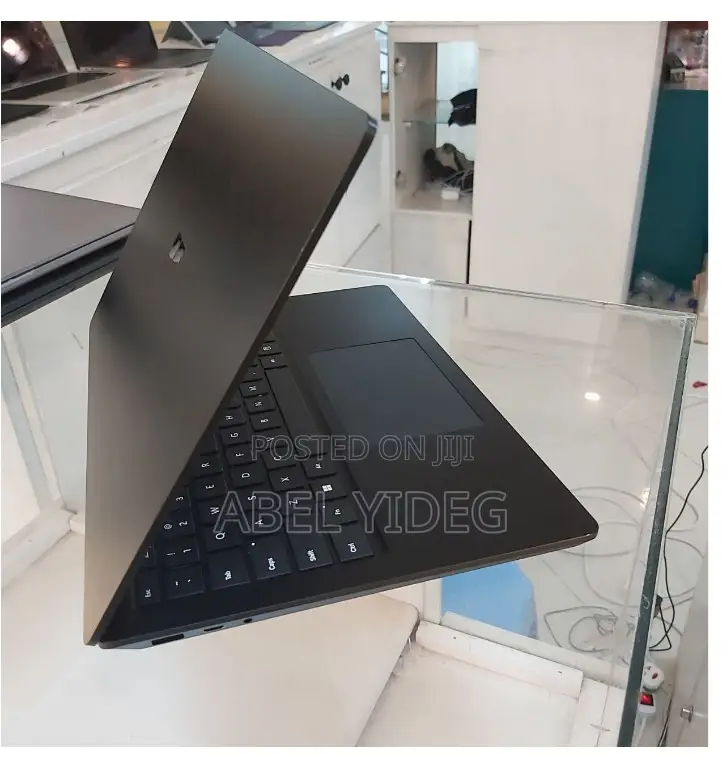 New Laptop Microsoft Surface Laptop 5 32GB Intel Core I7 SSD 512GB