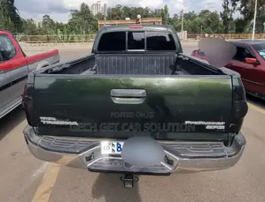Toyota Tacoma 2014 Green