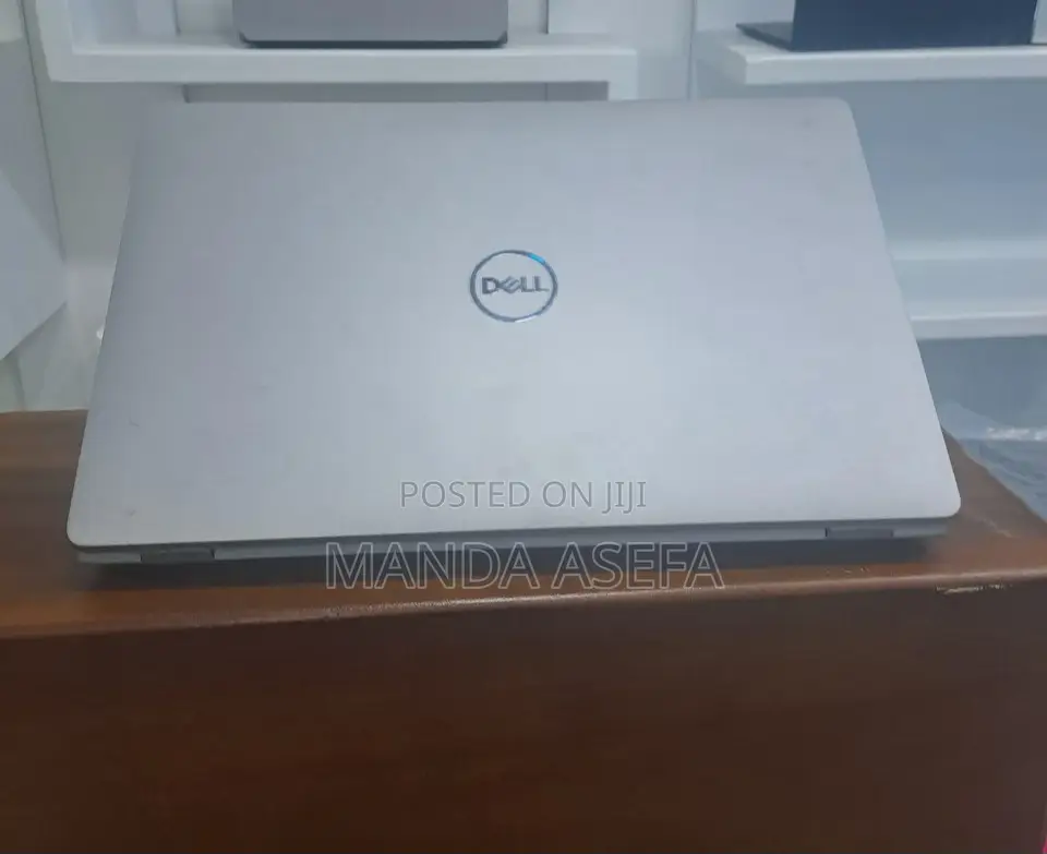 New Laptop Dell XPS 15 9570 16GB Intel Core I9 SSD 512GB