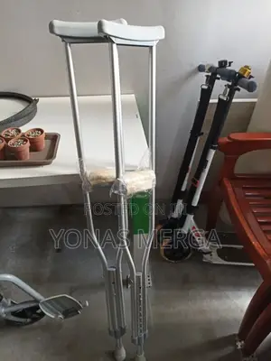 Height-Adjustable Crutches \በብብት እና በእጅ ድጋፍ|Crunch\Crutches